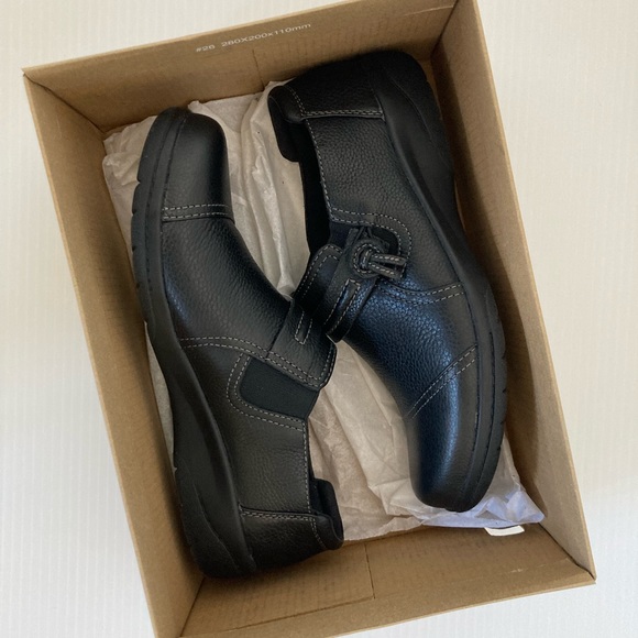 Clarks Cheyn Madi shoes - Picture 2 of 6